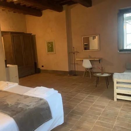 Il Covo Del Solengo Фермерский дом *