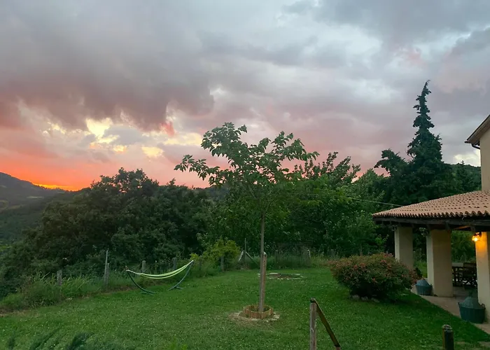 Il Covo Del Solengo Farm stay Valtopina